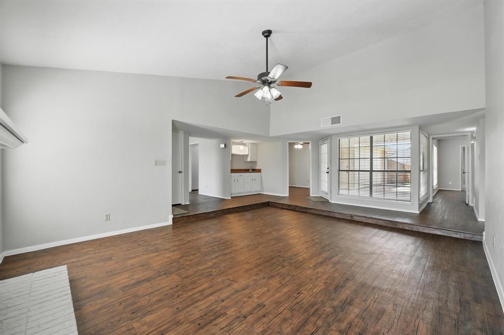 Flower Mound, Texas 75028, United States, 3 Bedrooms Bedrooms, ,2 BathroomsBathrooms,Residential,Active,97077