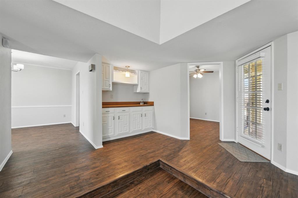 Flower Mound, Texas 75028, United States, 3 Bedrooms Bedrooms, ,2 BathroomsBathrooms,Residential,Active,97077