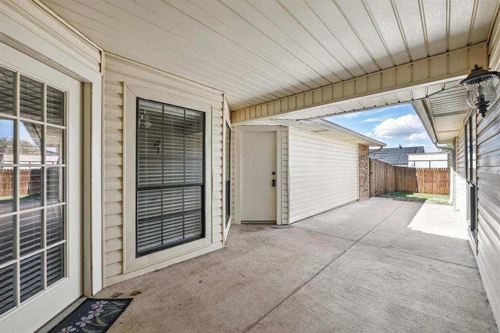 Flower Mound, Texas 75028, United States, 3 Bedrooms Bedrooms, ,2 BathroomsBathrooms,Residential,Active,97077