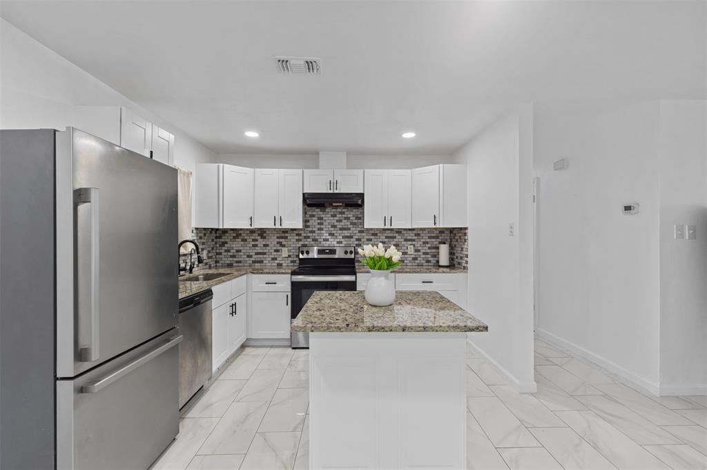 Inglewood Park 01 - Residential