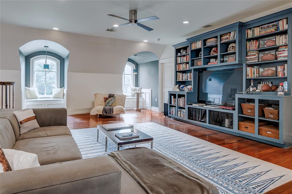 Hockaday Square - Residential