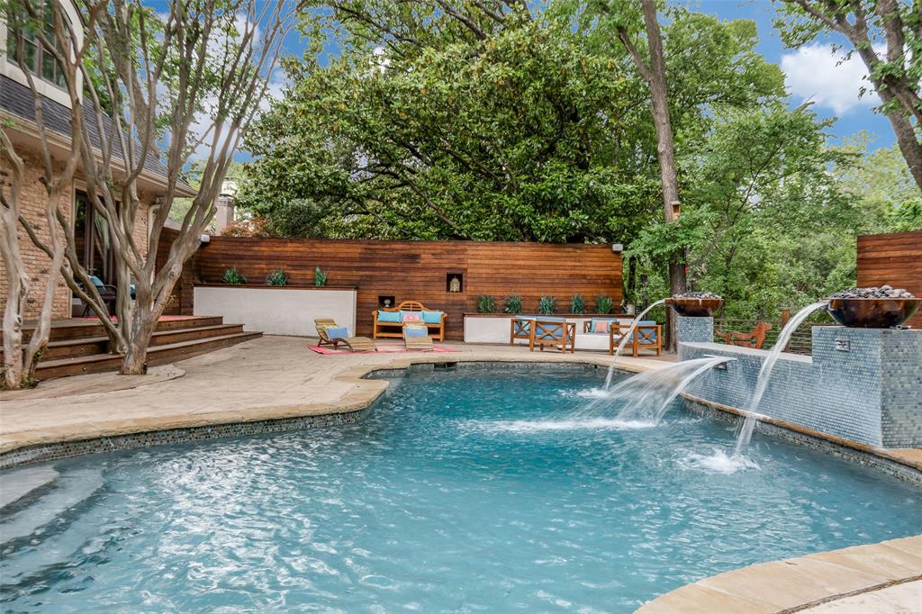 Hockaday Square - Residential