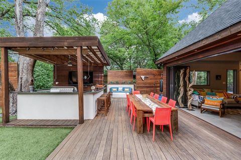 Tiny photo for 11484 Strait Lane, Dallas, TX 75229 (MLS # 20881152)