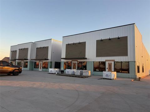 1205 E Quinlan Parkway Quinlan TX 75474