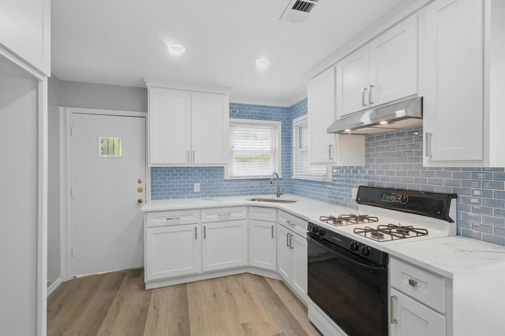 West Oakhurst Add - Residential Lease