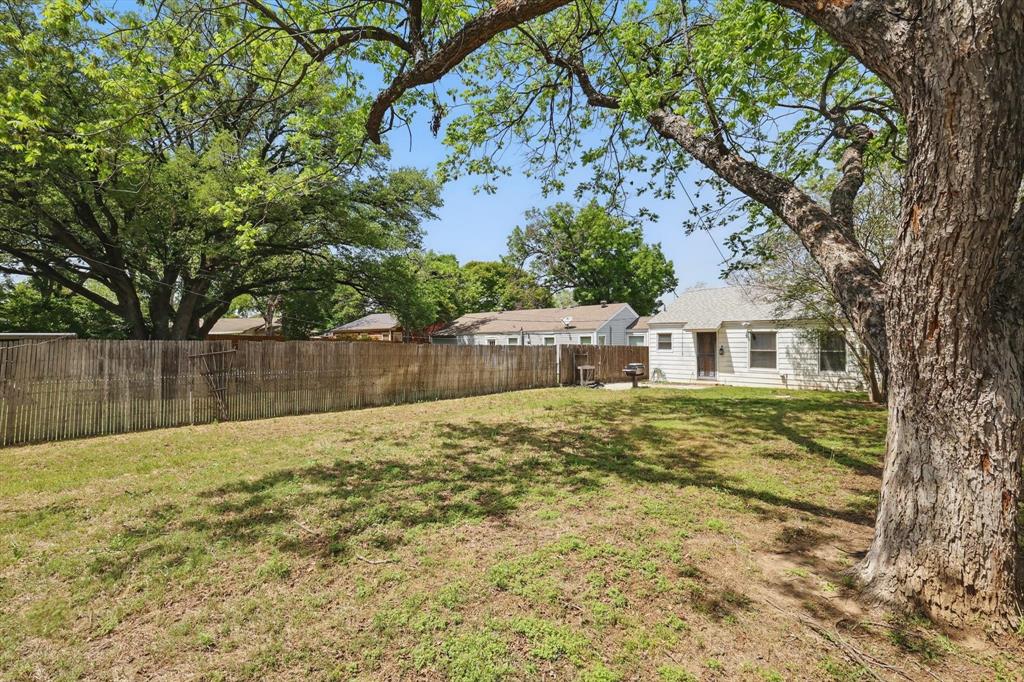 West Oakhurst Add - Residential Lease