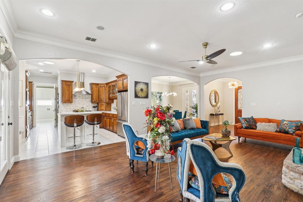 Whispering Oaks - Residential