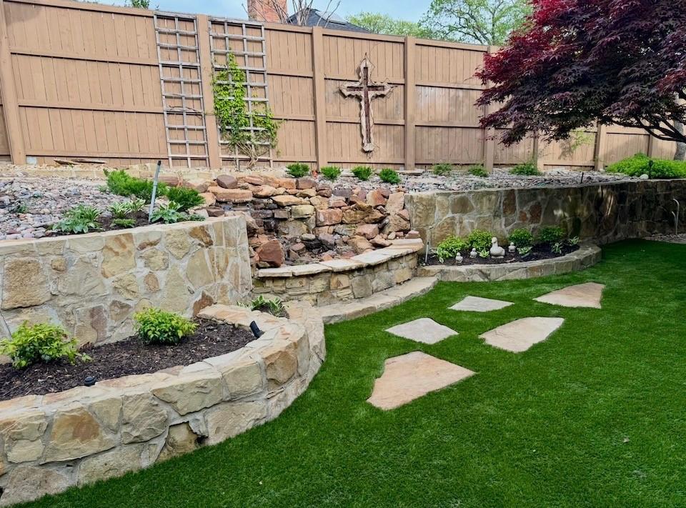 Whispering Oaks - Residential