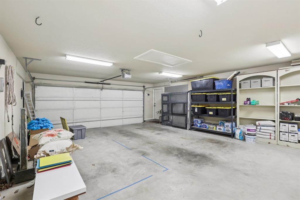 Whispering Oaks - Residential