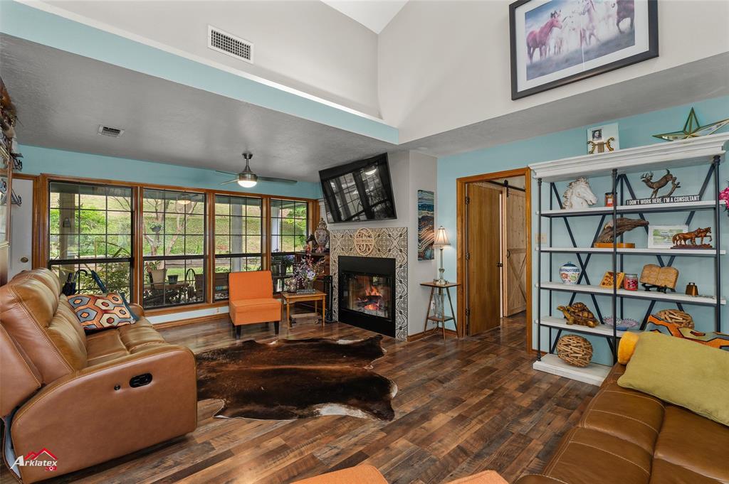 Eagle Landing - Residential