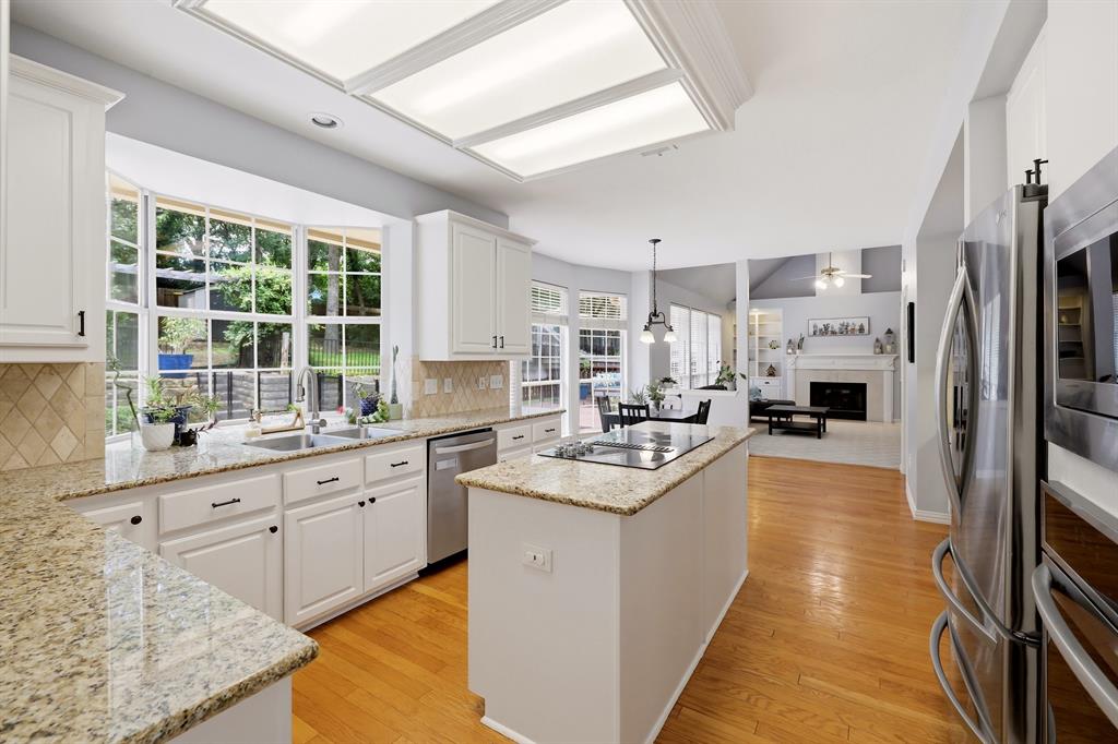 3228 Horseshoe Drive