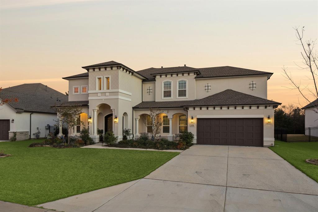 1321 Mcclintock Drive