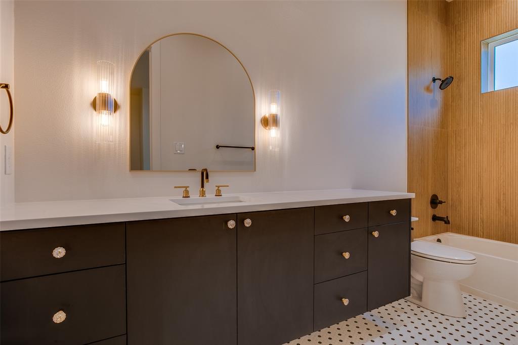 Oak Cliff Add 01 - Residential Lease