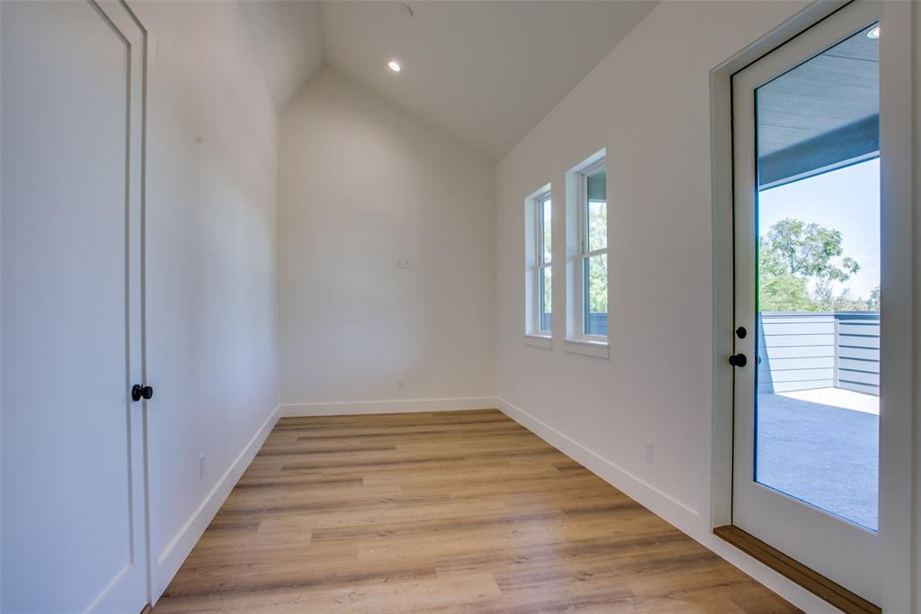 Oak Cliff Add 01 - Residential Lease