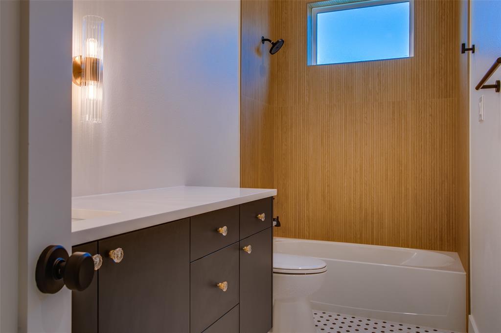 Oak Cliff Add 01 - Residential Lease