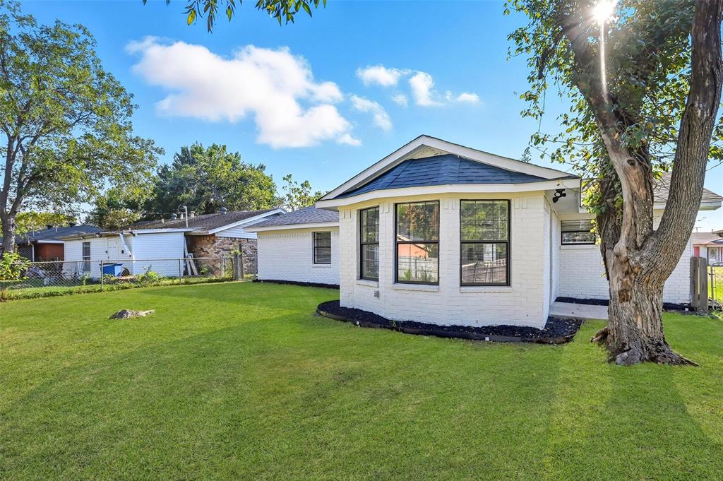 Lake Highland #1 - Residential