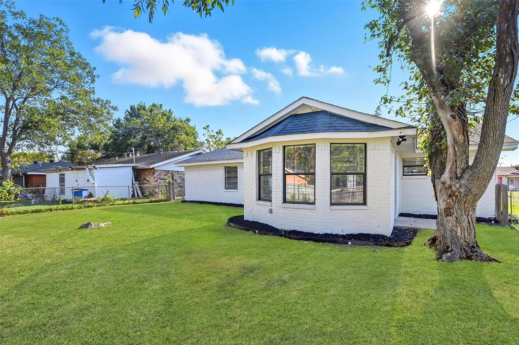 Lake Highland #1 - Residential