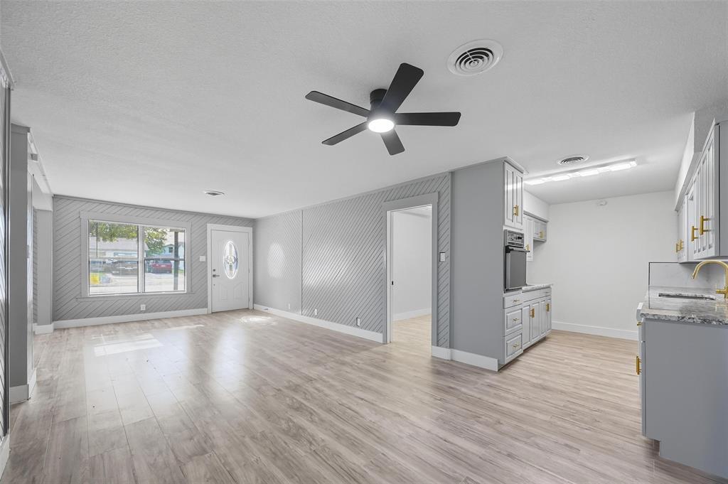 Lake Highland #1 - Residential