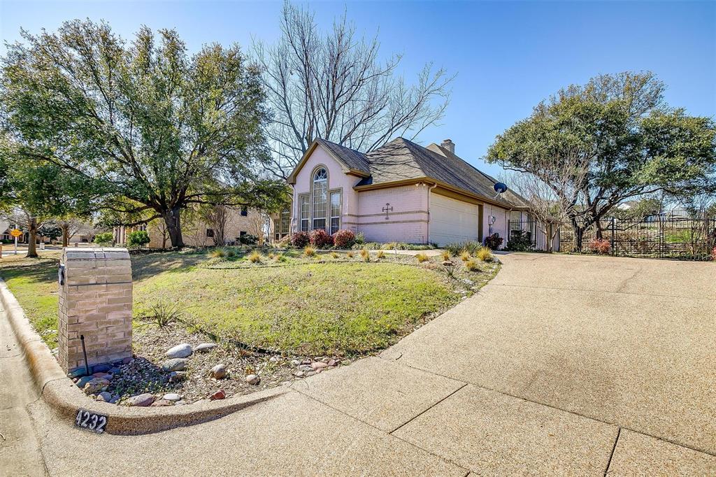 4232 Fair Ridge Drive
