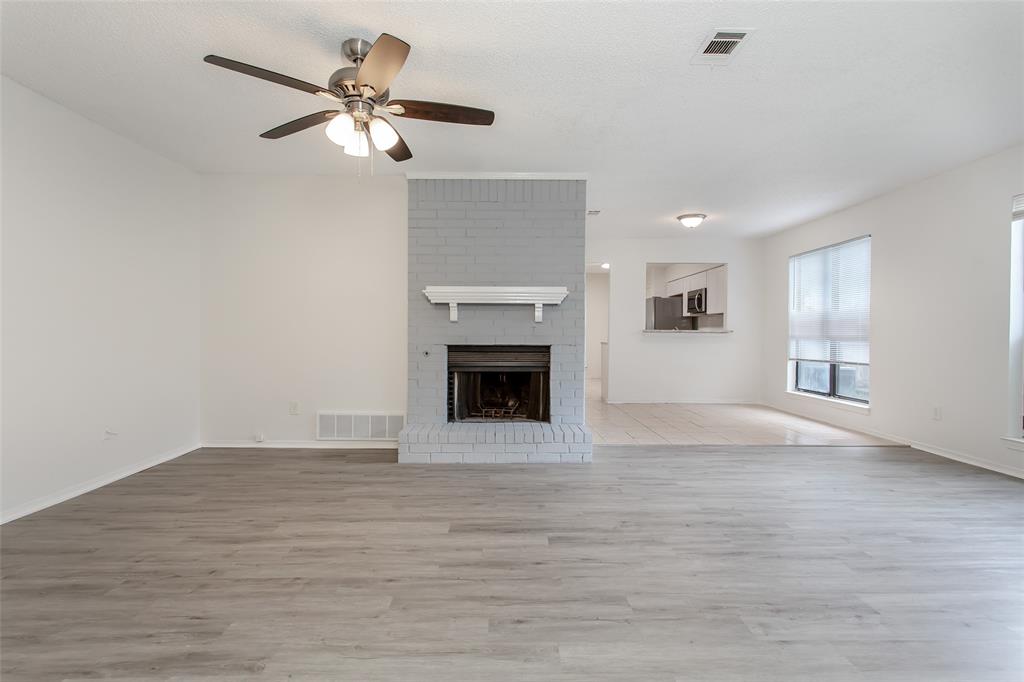 Ladd Sunrise Village Add - Residential Lease