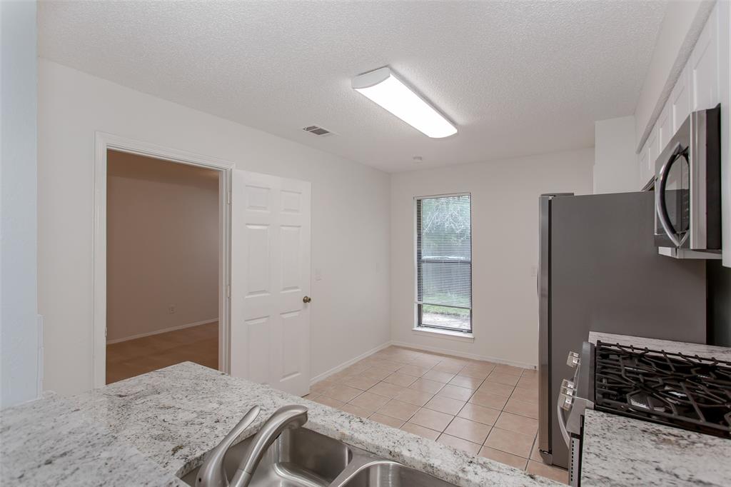 Ladd Sunrise Village Add - Residential Lease