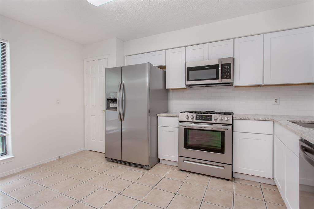 Ladd Sunrise Village Add - Residential Lease