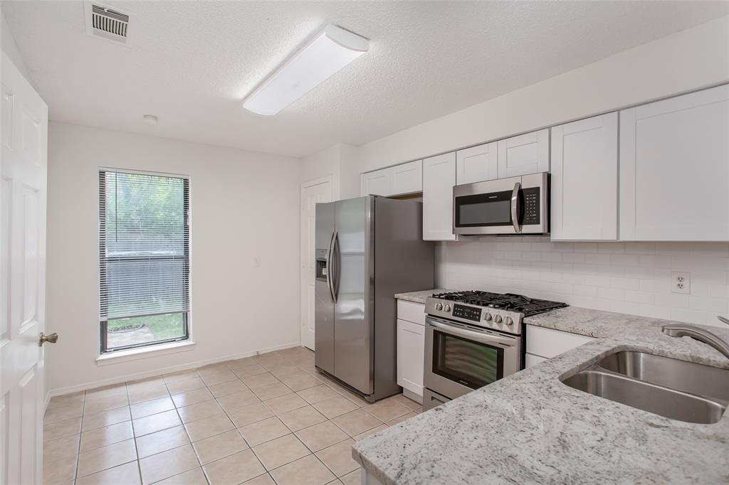 Ladd Sunrise Village Add - Residential Lease