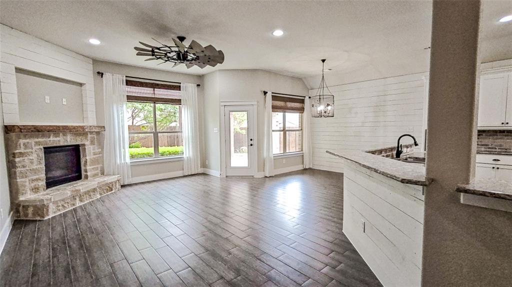 Saginaw Spgs Ph 2 - Residential