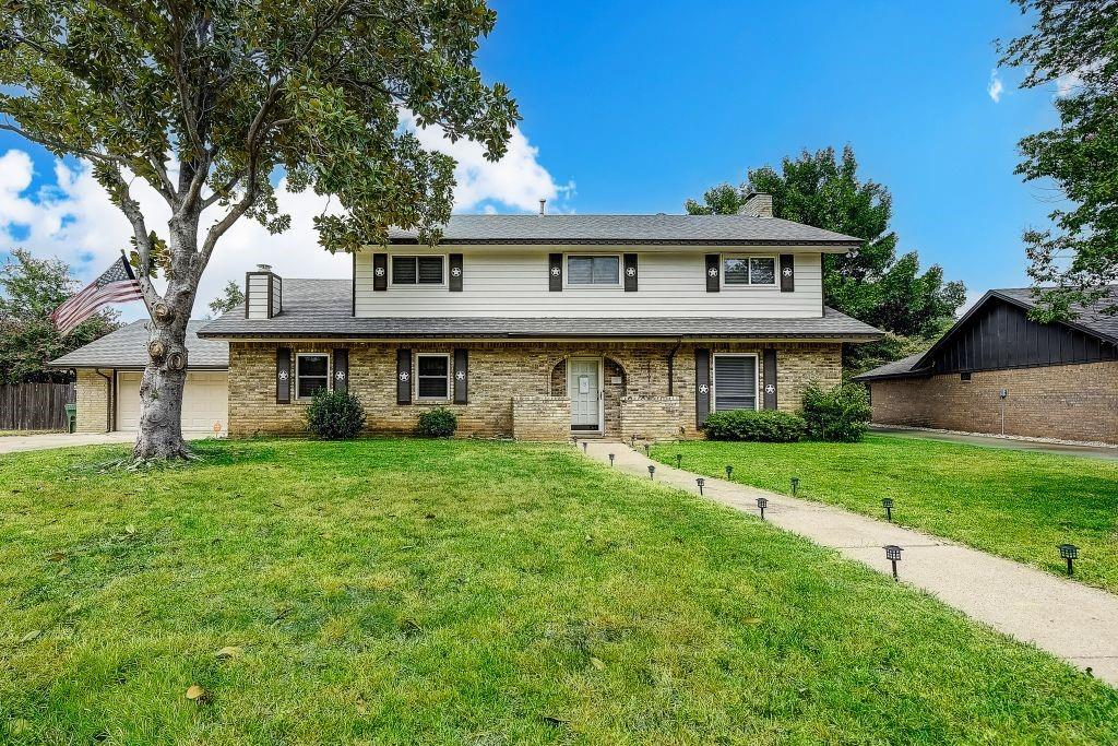 905 Pinehurst Drive