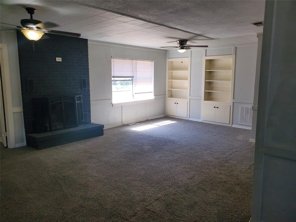 5504 Stonewall Street