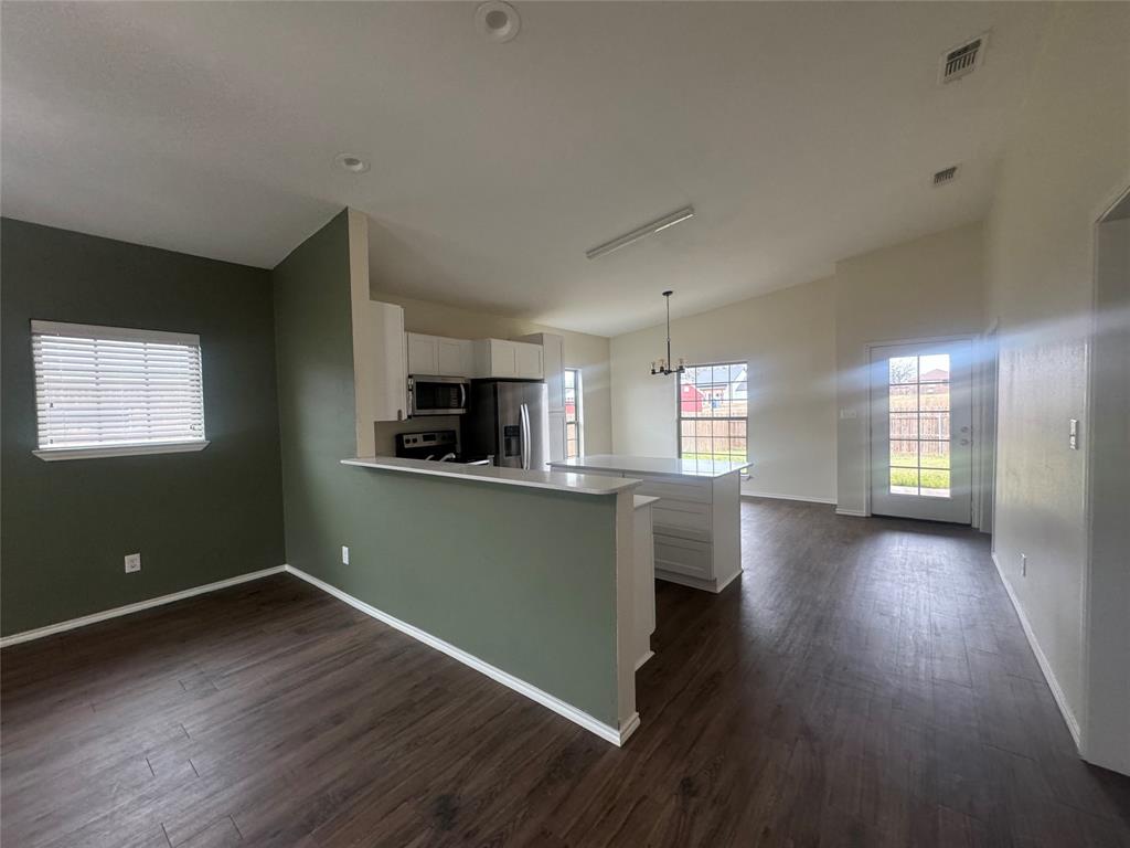 408 Poplar