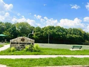 950 Bluff View Drive