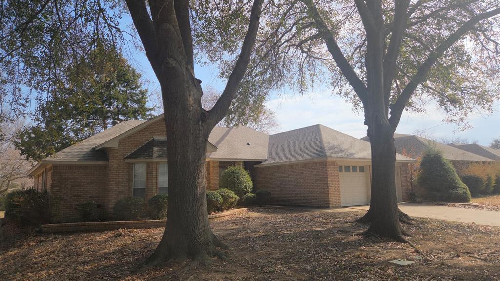 6009 Kenilworth Drive