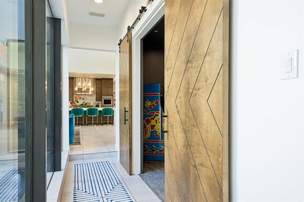 Shady Lane - Residential