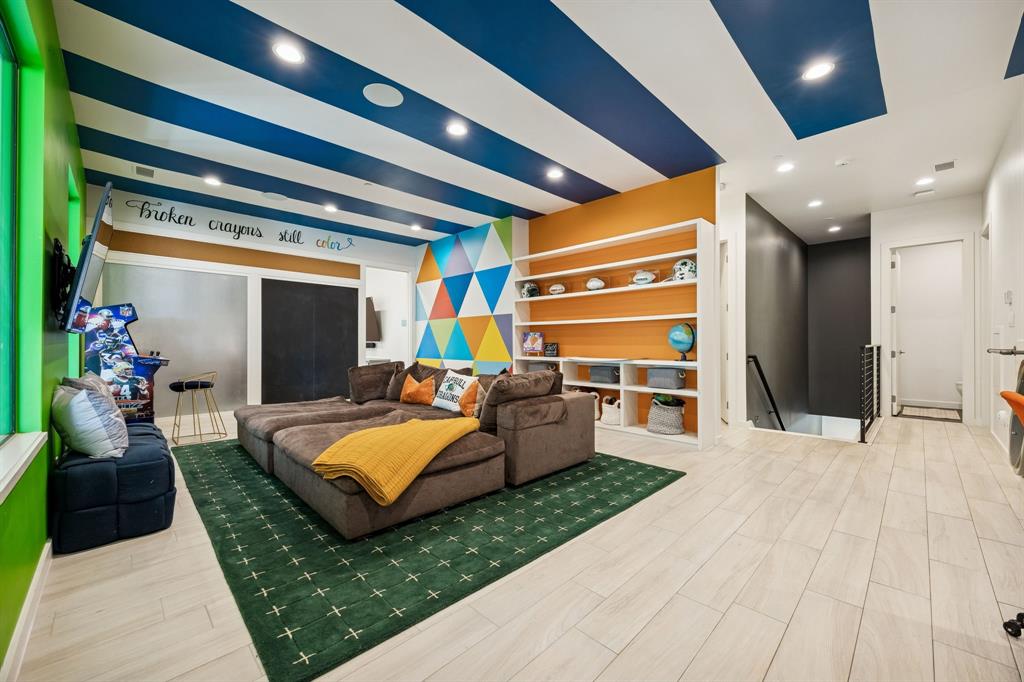 Shady Lane - Residential