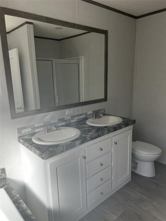 Runaway Bay Unit 7a - Residential