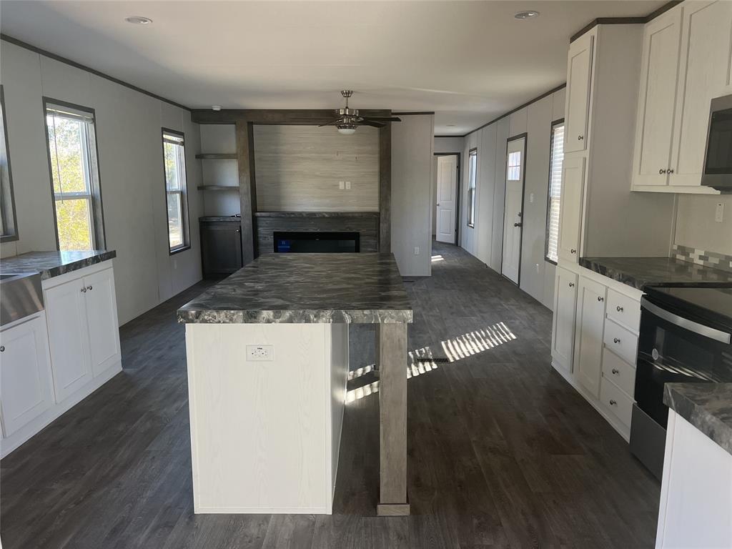 Runaway Bay Unit 7a - Residential