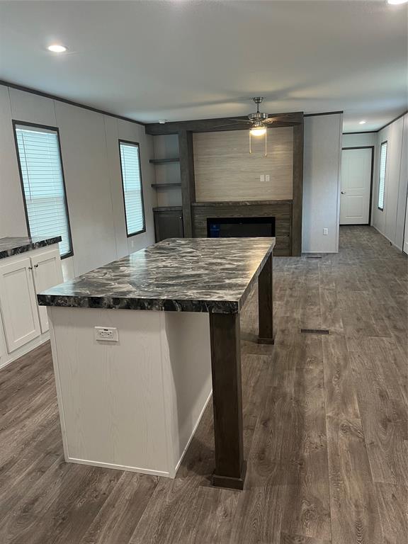 Runaway Bay Unit 7a - Residential