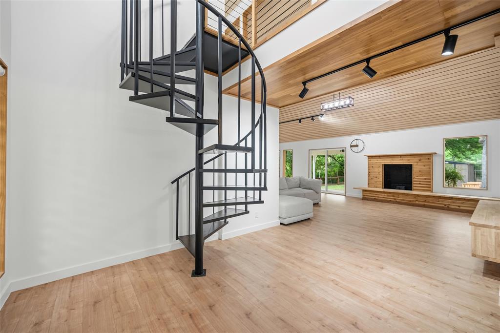 COOKE'S MEADOW ADDITION BLOCK G LOT 19 - Residential