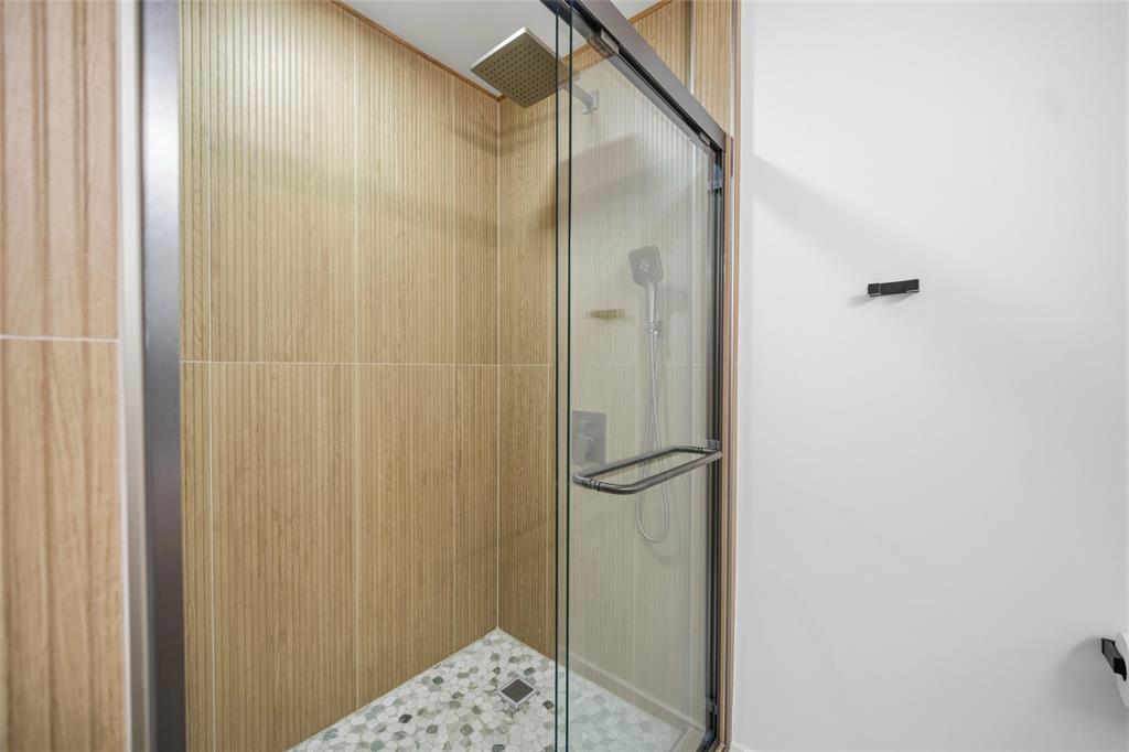 COOKE'S MEADOW ADDITION BLOCK G LOT 19 - Residential