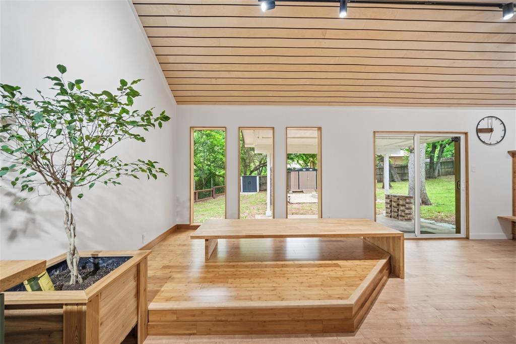 COOKE'S MEADOW ADDITION BLOCK G LOT 19 - Residential