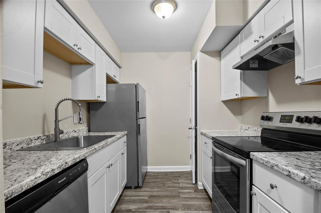 9696 Walnut Street 1307
