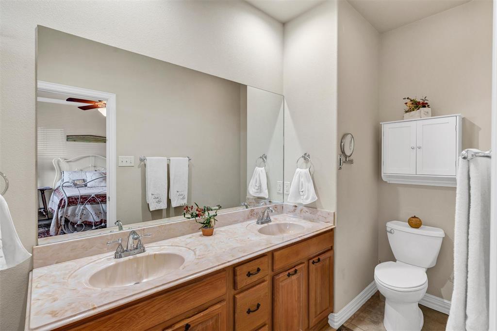 Cobblestone Court - Residential