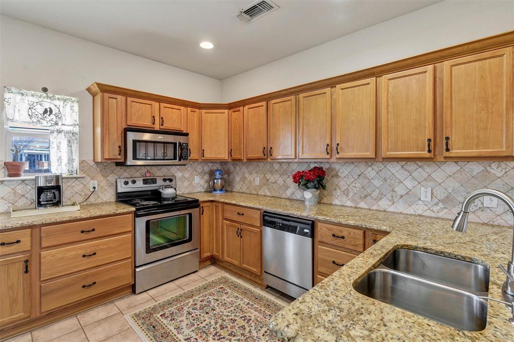 Cobblestone Court - Residential