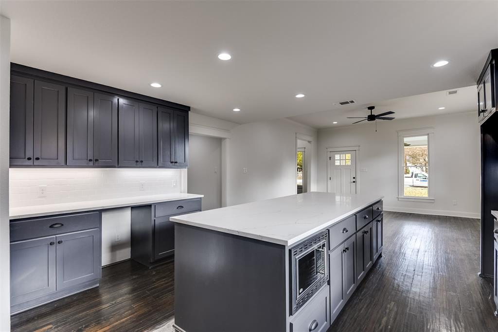 Town - Waxahachie - Residential