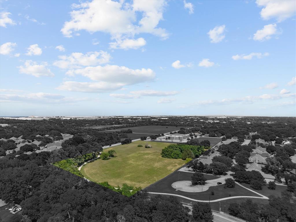 699 W Wintergreen Road