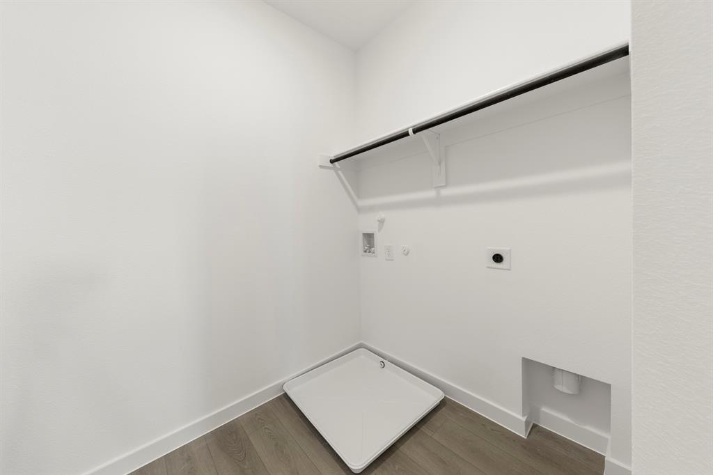 Sereno Oaks at Buckner Terrace - Residential