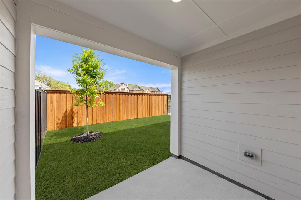 Sereno Oaks at Buckner Terrace - Residential