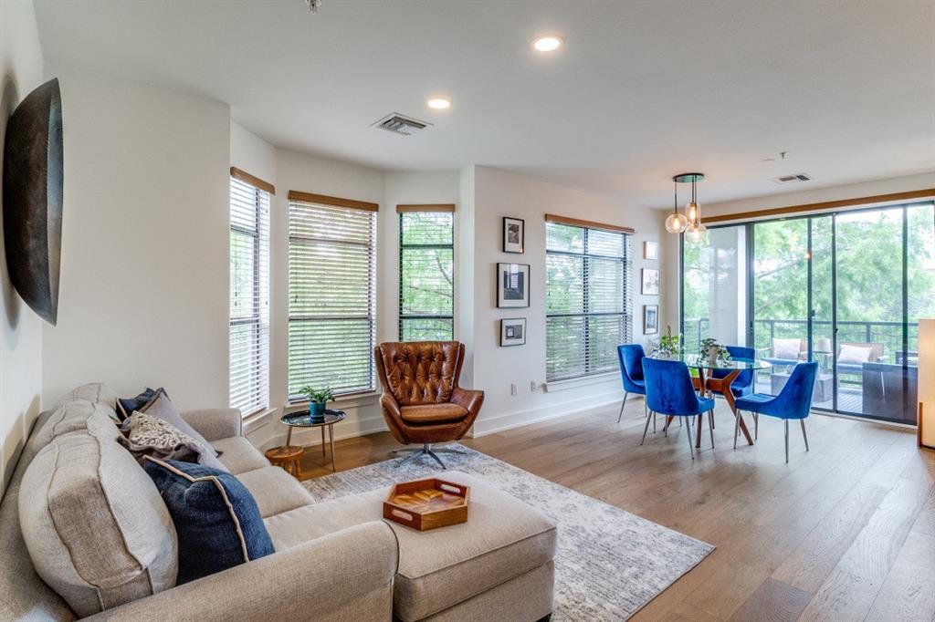 4333 Gilbert Avenue 329