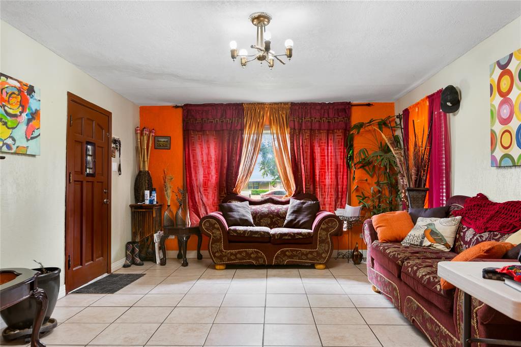 2816 Old Marlin Road